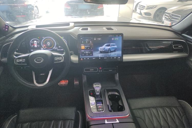 Used GAC Trumpchi GS8 2022 Flagship Series 2.0 TGDI Two-Wheel-Drive Prestige Edition (7 Seats)