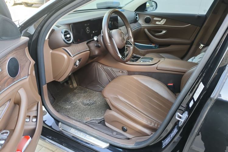 Used Mercedes-Benz E-Class New Energy 2022 E 350 e L Plug-in Hybrid Sedan
