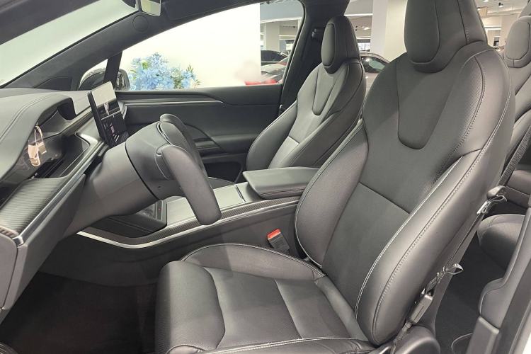 Used Tesla Model X 2023 Three-Motor All-Wheel-Drive Plaid Version
