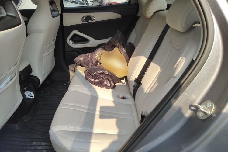 Used BYD Yuan UP 2024 401KM Beyond Edition
