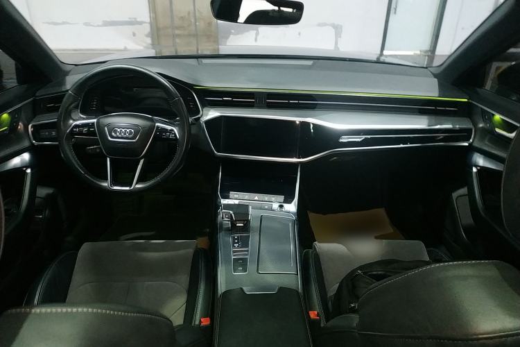 Used Audi A6L 2019 40 TFSI Luxury Dynamic Model
