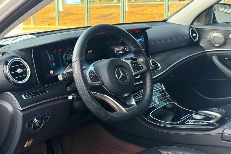 Used Mercedes-Benz E-Class 2017 E 320 L Sport 4MATIC
