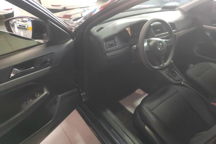 Used Volkswagen Lavida 2017 1.6L Automatic Fashion Edition