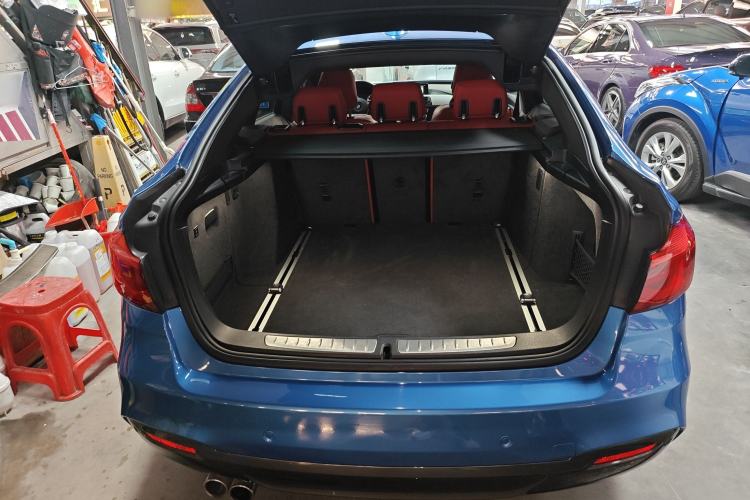 Used BMW 3 Series GT 2017 330i xDrive M Sport
