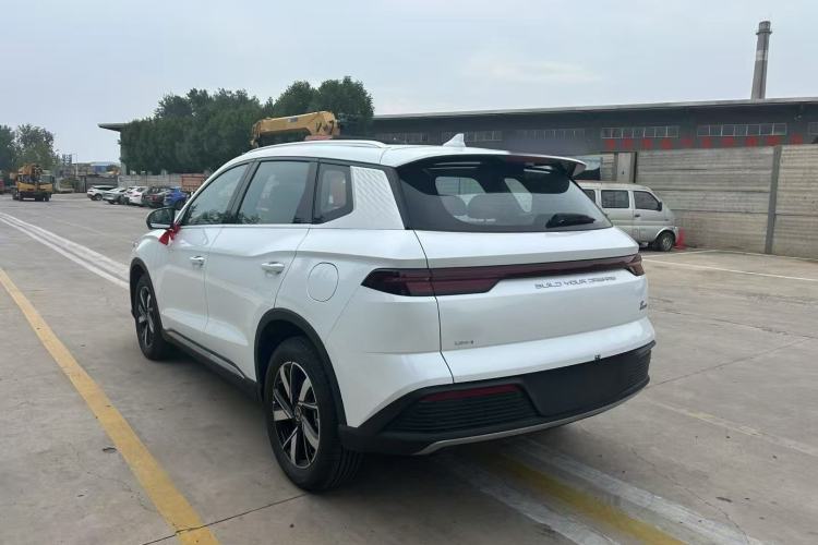 Used BYD Song Pro New Energy 2024 HONOR Edition DM-i 110KM Beyond Model
