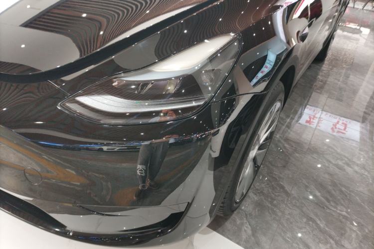 Used Tesla Model Y 2022 Rear-Wheel-Drive Version
