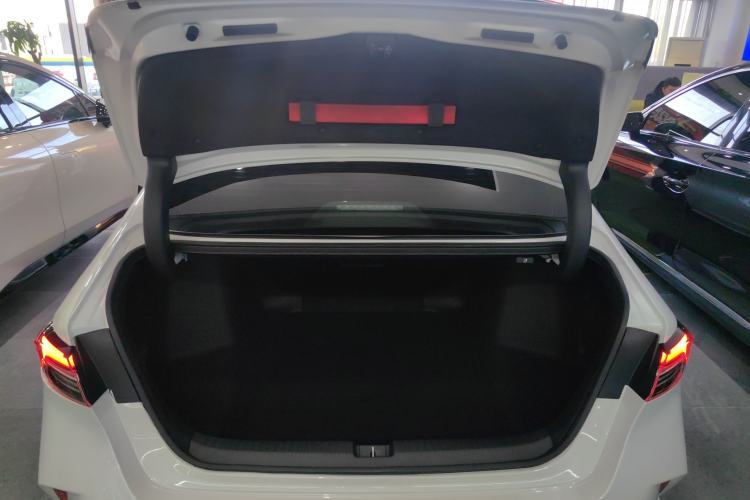 Used Honda Inspire 2023 260TURBO Deluxe Edition
