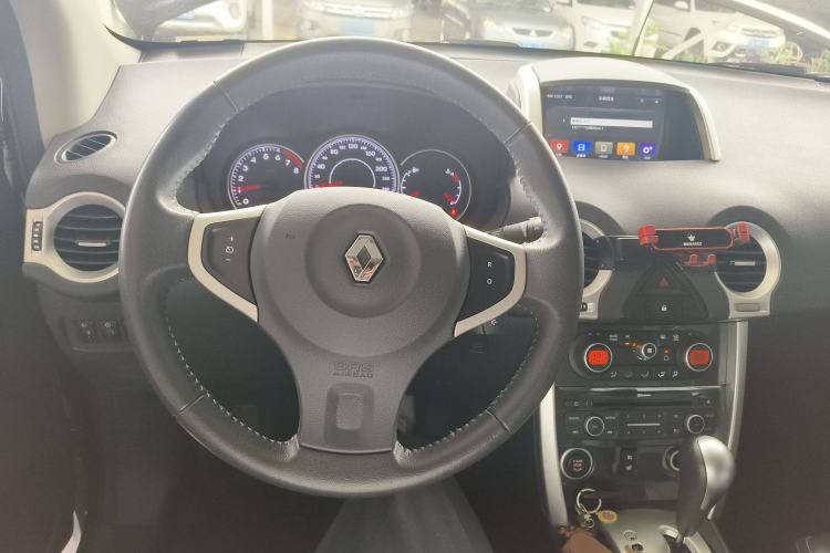 Used Renault Koleos 2014 Revised Version 2.0L Two-Wheel Drive Fashion Edition
