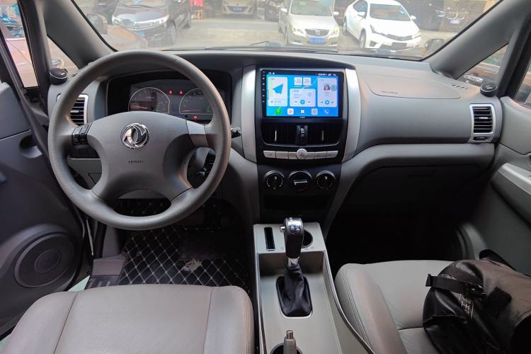 Used Dongfeng Shuaike 2012 2.0L Automatic Flagship 7-Seater
