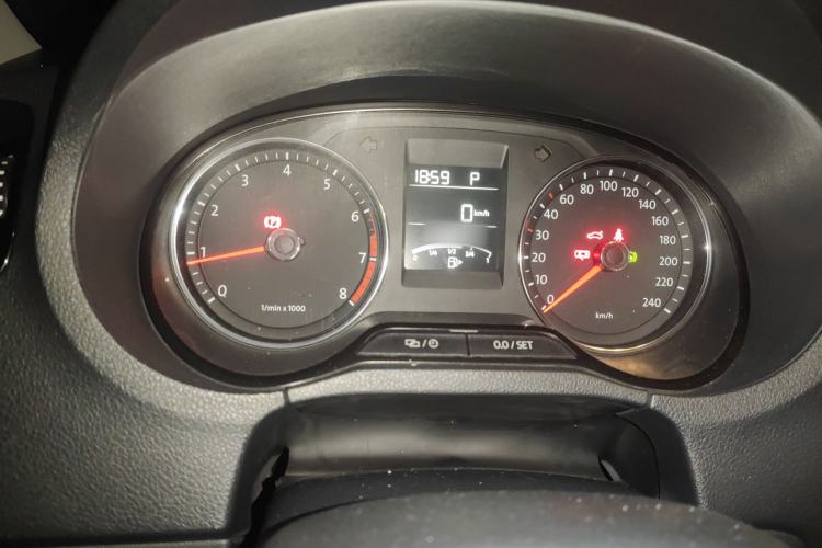 Used Volkswagen Polo 2014 1.6L Automatic Luxury Edition
