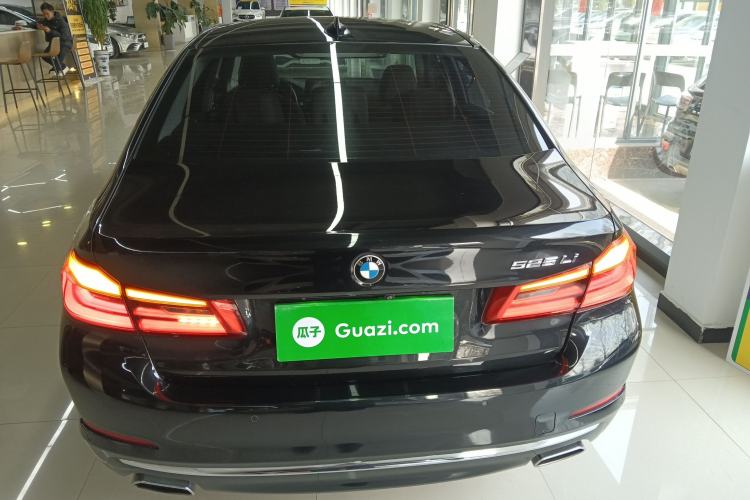 Used BMW 5 Series 2019 525Li Luxury Package
