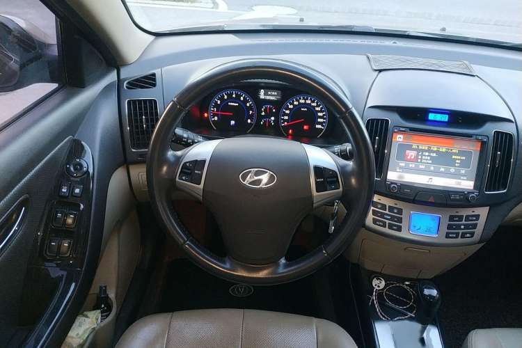 Used Hyundai Celesta 2015 1.6L Automatic Luxury Model