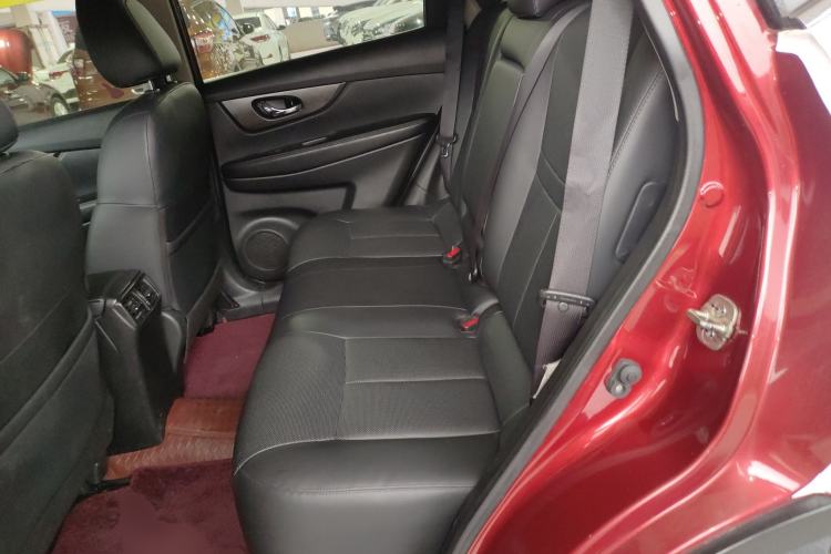 Used Nissan X-Trail 2014 2.0L CVT Comfort Edition 2WD
