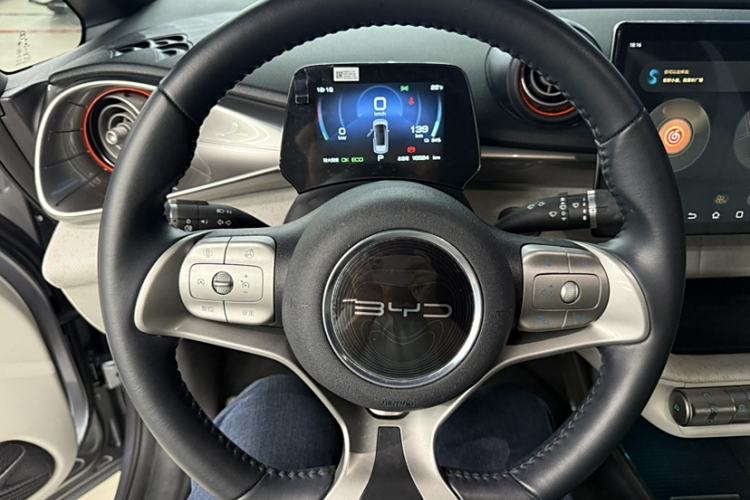 Used BYD Dolphin 2021 405 km Fashion Edition
