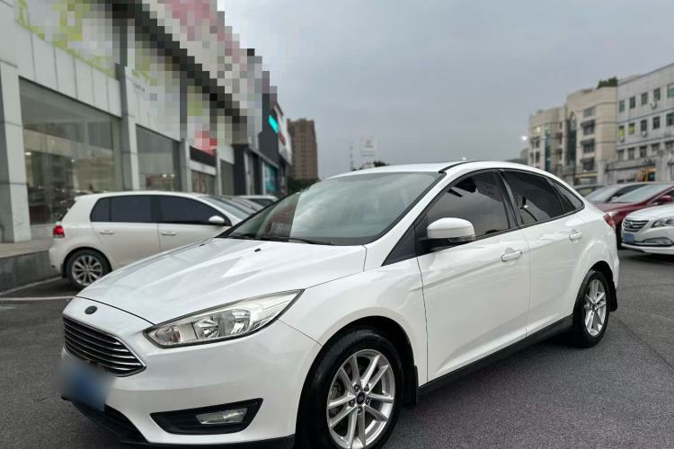 Used Ford Focus 2018 Sedan Classic 1.6L Automatic Trendy SmartDrive Edition
