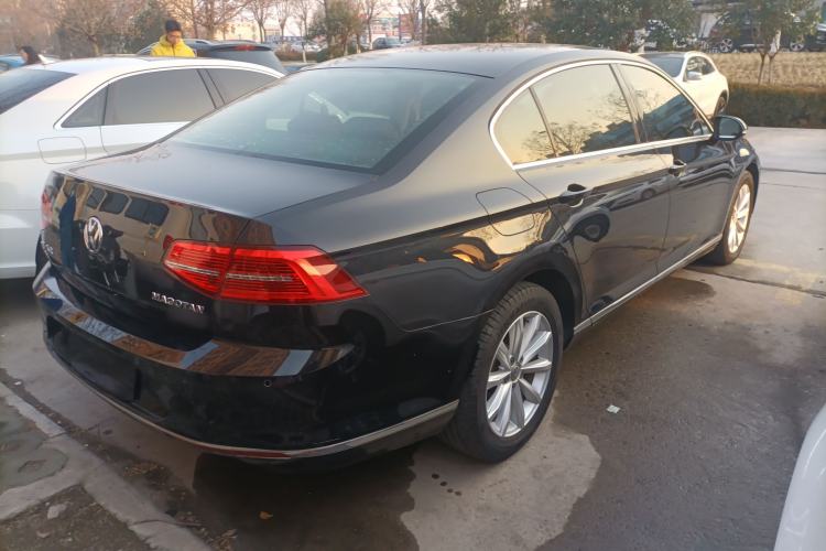 Used Volkswagen Magotan 2018 330TSI DSG Advanced Model
