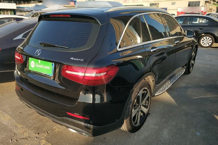 Used Mercedes-Benz GLC 2019 Facelift GLC 260 L 4MATIC Luxury Model
