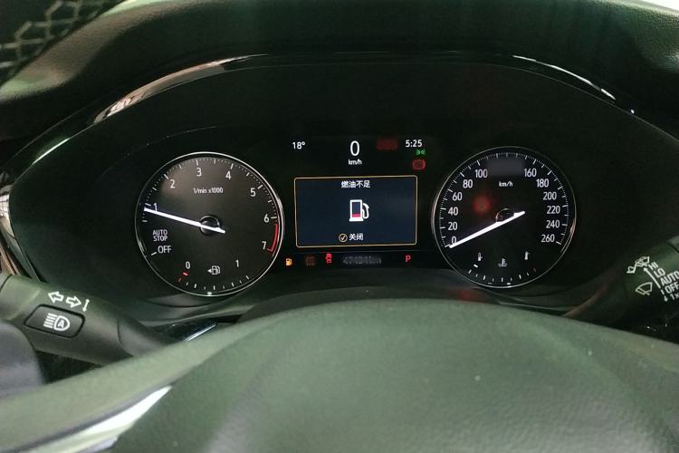 Used Buick Envision 2022 Encore Plus 652T Five-Seat Luxury Model
