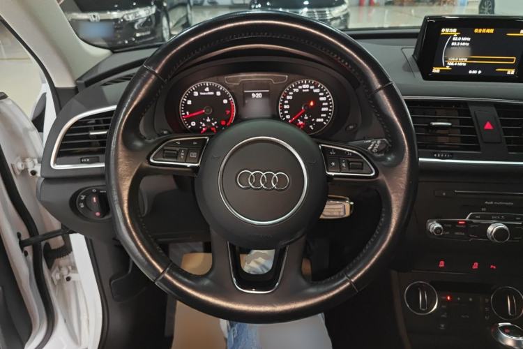 Used Audi Q3 2017 30 TFSI Fashion Model
