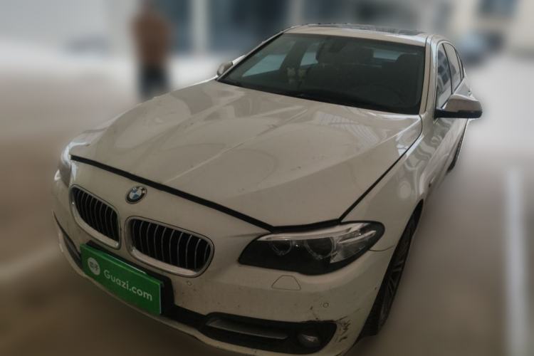 Used BMW 5 Series 2014 525Li Leading Model
