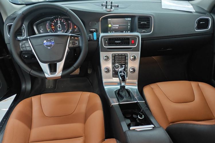 Used Volvo S60 2017 S60L T4 Smart Range Edition