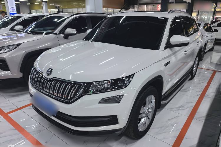 Used Skoda Kodiaq 2018 Facelifted TSI330 5-Seater Two-Wheel-Drive Comfort Edition
