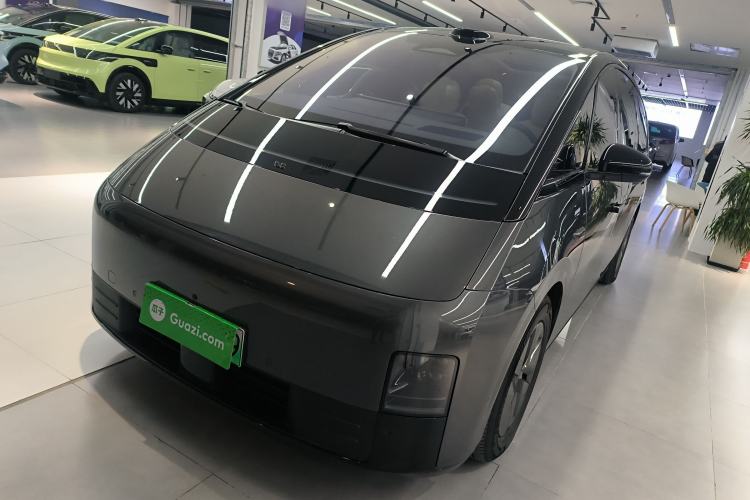 Used Li Auto MEGA 2025 Ultra Smart Refreshed Edition