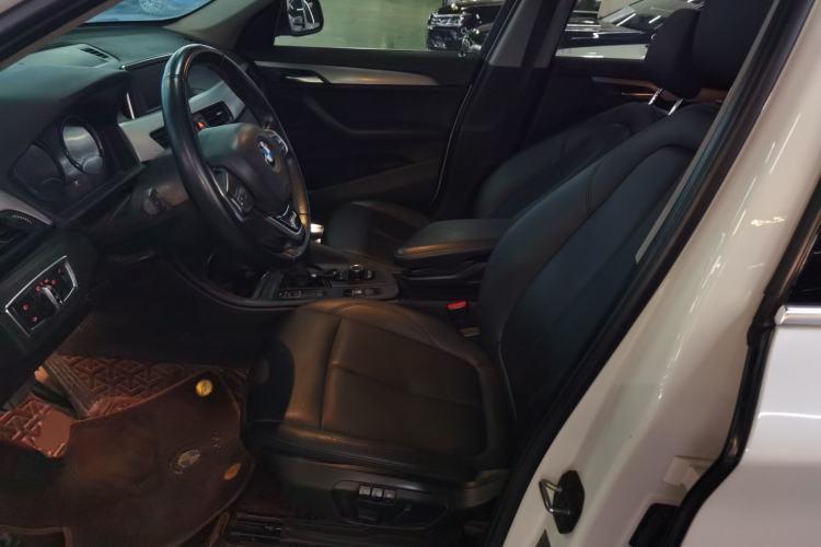 Used BMW X1 2019 sDrive20Li Leading Model
