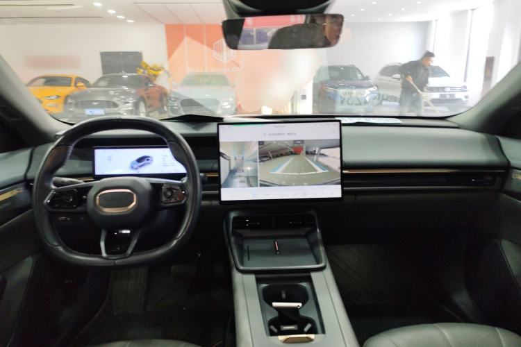 Used Lynk & Co 07 2024 EM-P 126 Long-Range Ultra