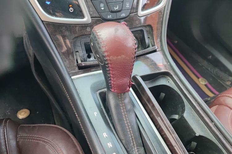 Used Buick LaCrosse 2013 2.4L SIDI Elite Comfort Version
