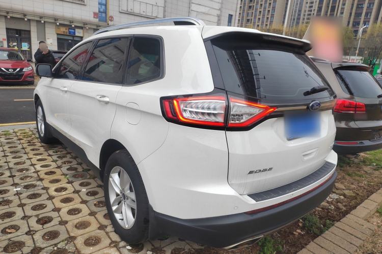 Used Ford Edge 2018 Facelifted EcoBoost 245 Two-Wheel-Drive Platinum Edition 5 Seats China V Emission Standard
