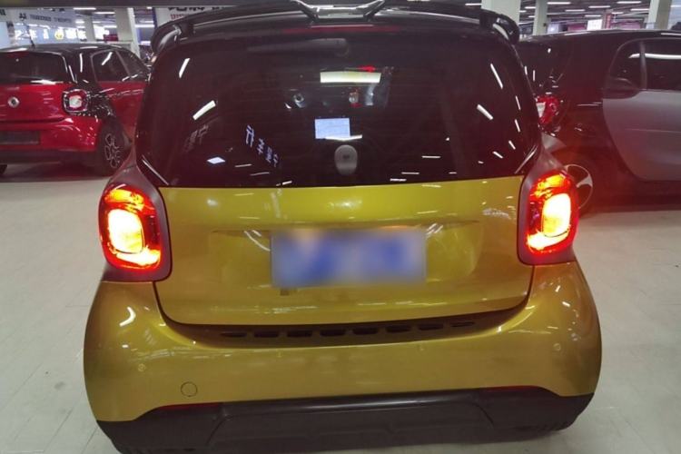 Used  fortwo 2018 1.0L 52kW Hardtop Passion Edition China V Standard
