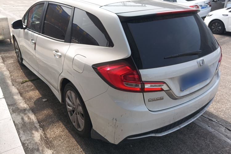 Used Honda Jade 2017 1.8L automatic Comfort version 5 seats
