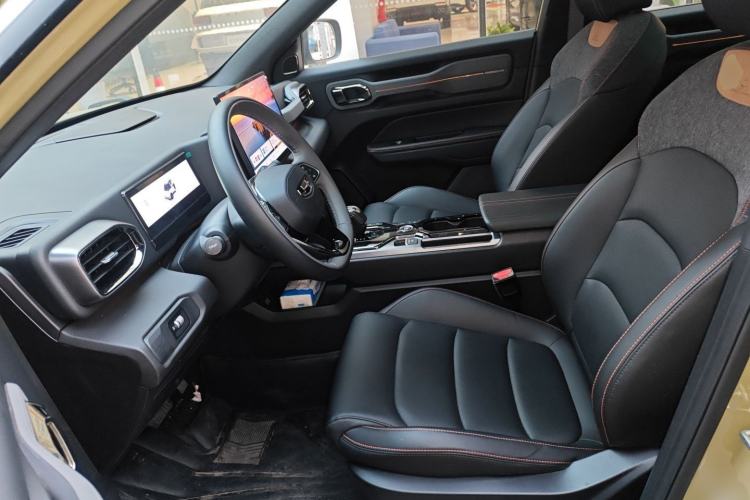 Used Geely Auto Cowboy 2025 1.5TD Fun-Offroad Version
