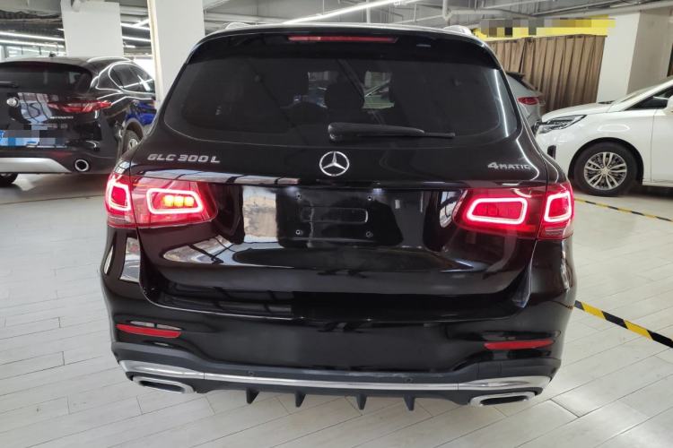 Used Mercedes-Benz GLC 2020 GLC 300 L 4MATIC Dynamic Edition

