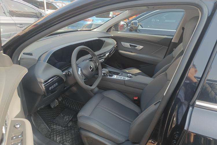 Used Dongfeng Aeolus Huge 2025 Mach Power 1.5T Luxury Version
