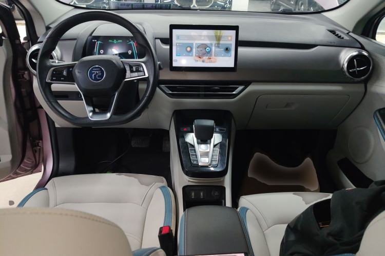 Used BYD Yuan Pro 2023 401KM Luxury Version
