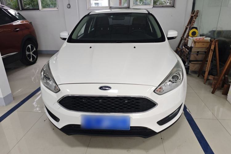 Used Ford Focus 2018 Hatchback Classic 1.6L Automatic Trendy SmartDrive Edition