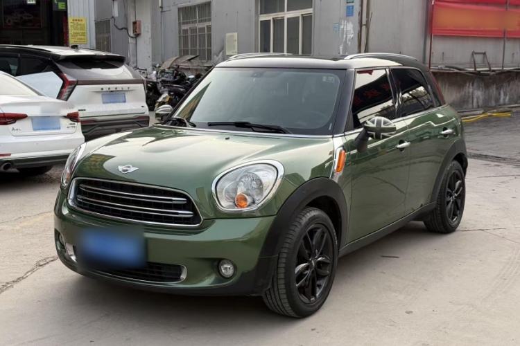Used  Countryman 2014 1.6L COOPER Fun
