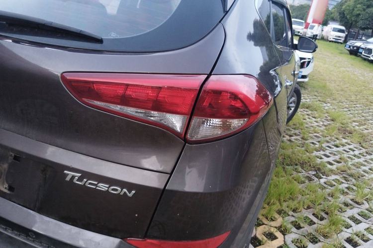 Used Hyundai Tucson 2015 1.6T Dual-Clutch Two-Wheel-Drive Smart Model

