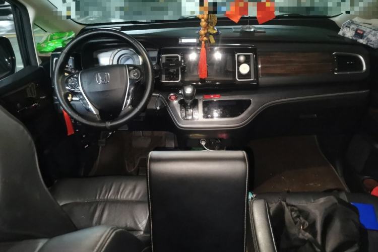 Used Honda Elysion 2016 2.4L Style Edition