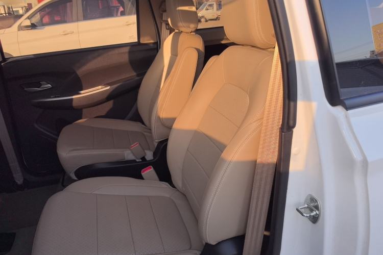 Used Wuling Hongguang 2021 1.5L Facelifted S Comfort Version with Electric Power Steering LAR
