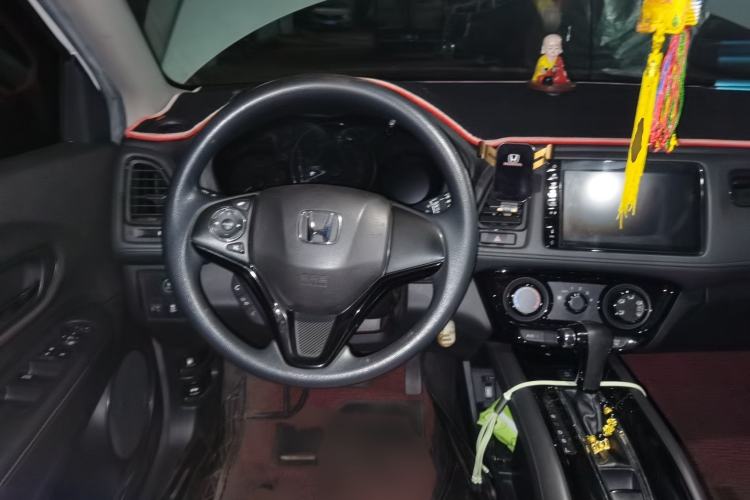 Used Honda Vezel 2020 1.5L CVT Pioneer Edition
