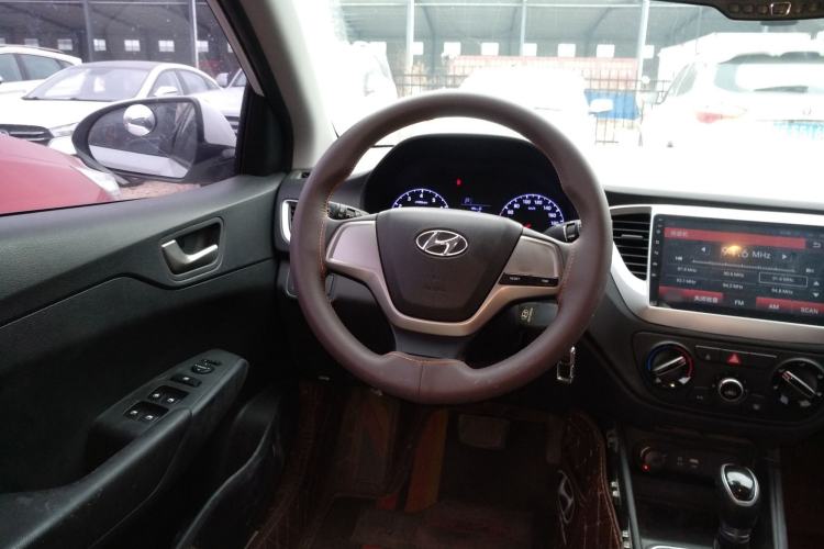 Used Hyundai Verna 2016 1.4L Automatic Cool Edition GLS
