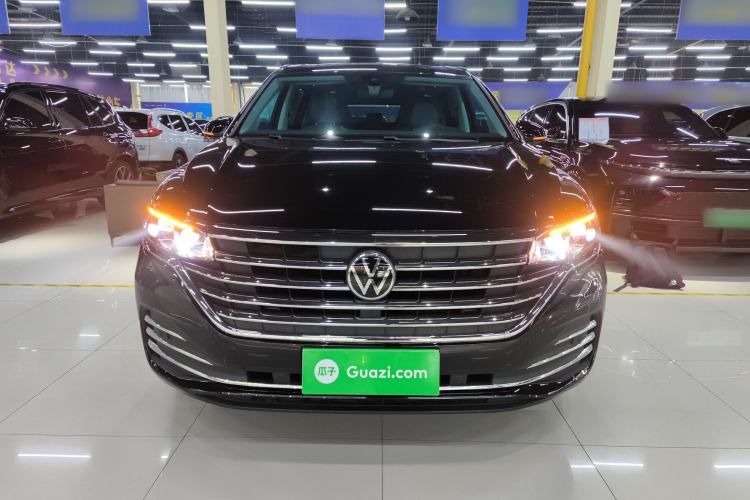 Used Volkswagen Viloran 2024 380TSI Premium Edition
