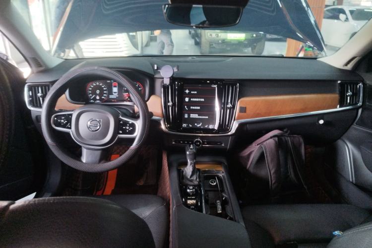Used Volvo S90 2019 T5 Zhiyuan Edition
