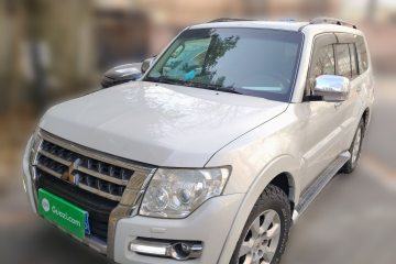 Used Mitsubishi Pajero 2015 3.0L Automatic Elite Edition China V Standard