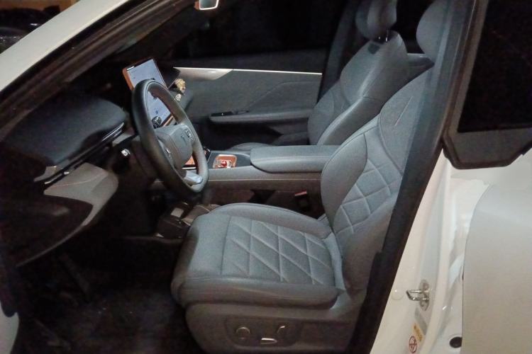 Used  S05 2024 510Max Pure Electric Version