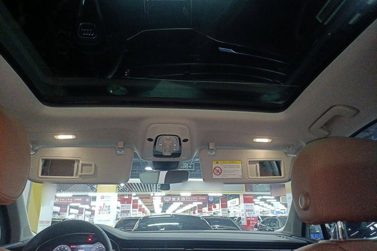 Used Audi Q7 2022 55 TFSI quattro S line Sport model
