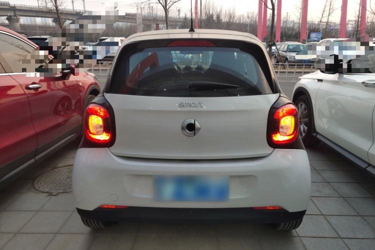 Used  forfour 2018 1.0L 52kW Passion Edition
